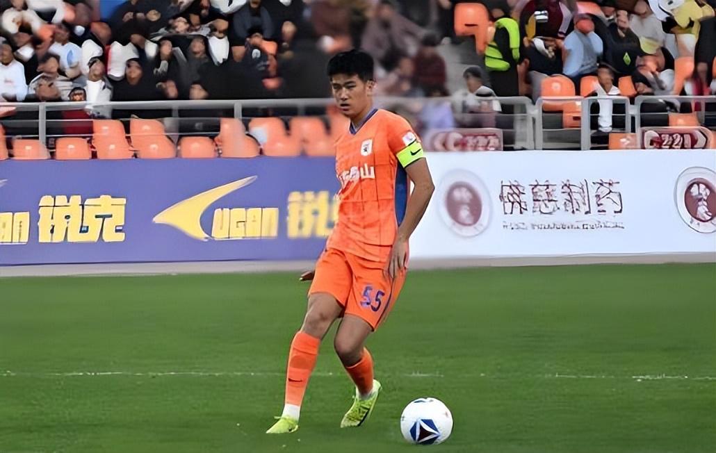 世界杯-彭啸U23亚洲杯表现出色，有望比肩范志毅在国足挑大梁？值得期待